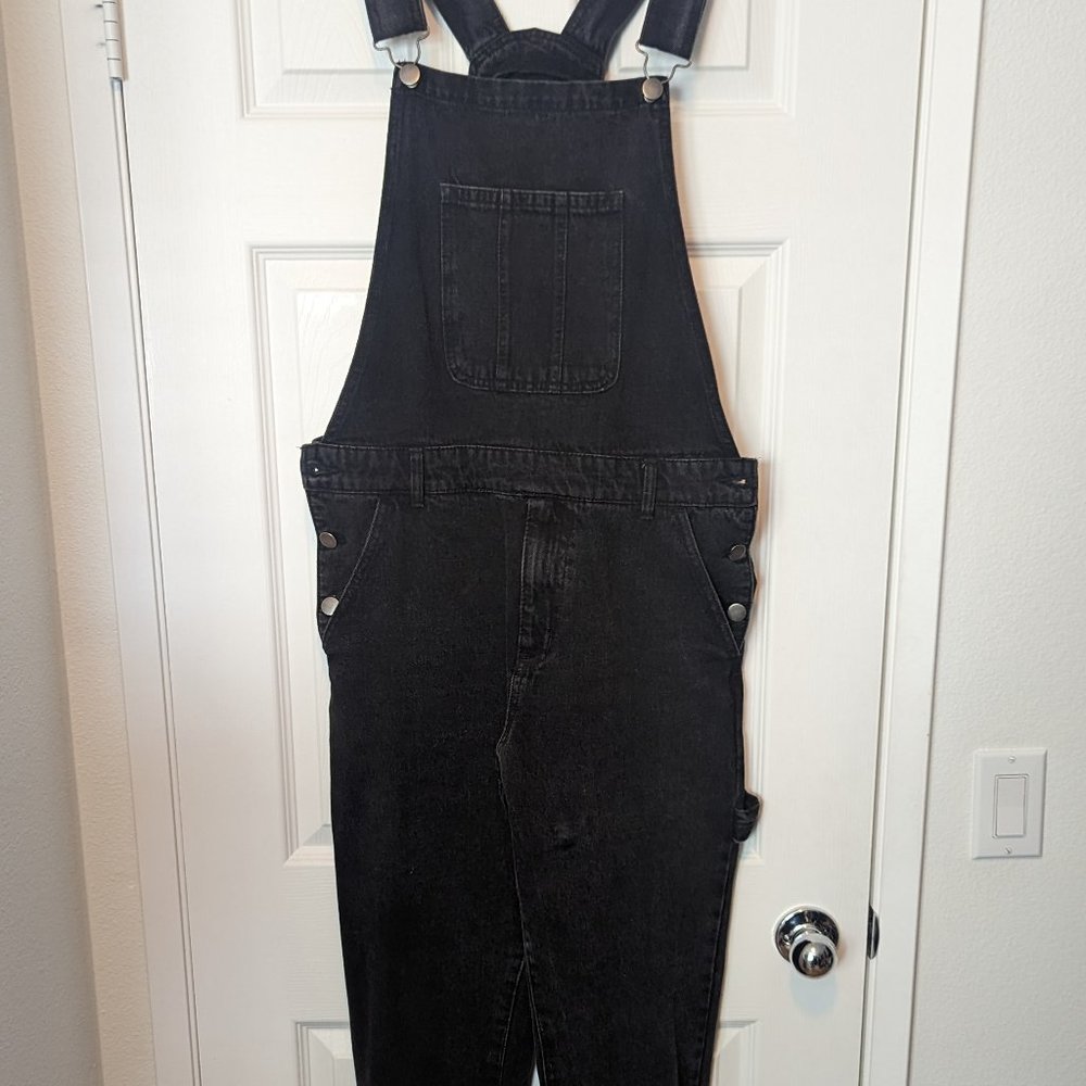 Forever 21 Denim Straight-Leg Overalls (Size M)